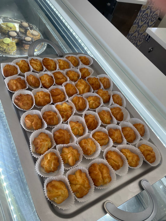 Choux Aux Chevrettes ou saumon ou Salde mechouia (1Kg = 25 pièces)